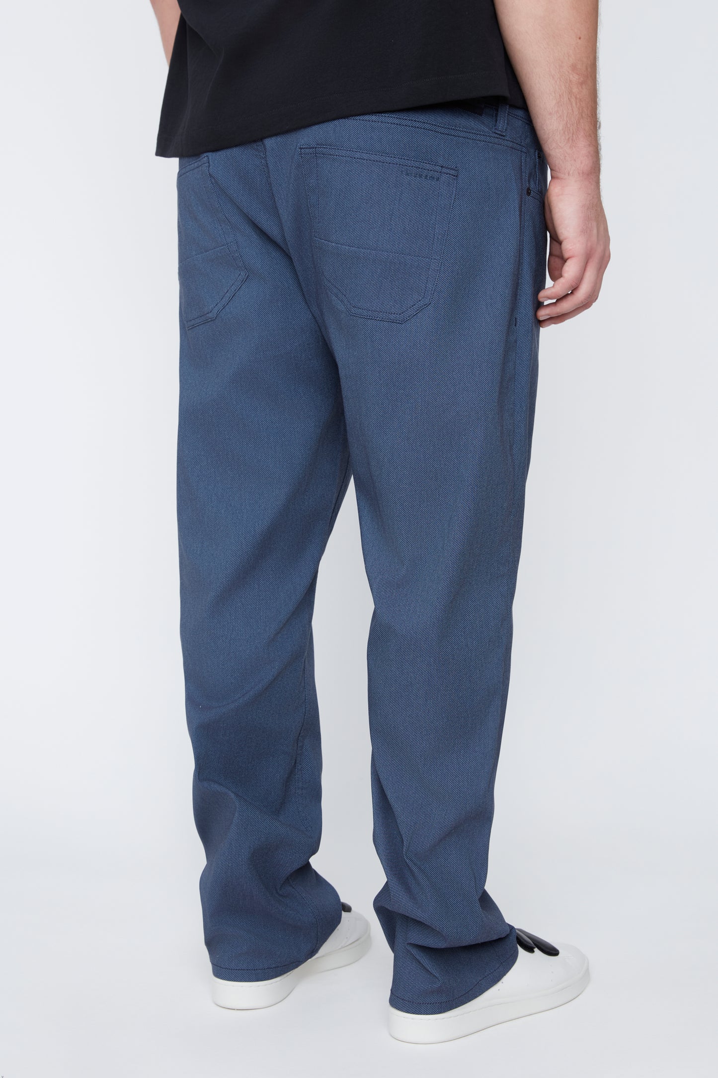 Men's Textured 5-Pocket Pant