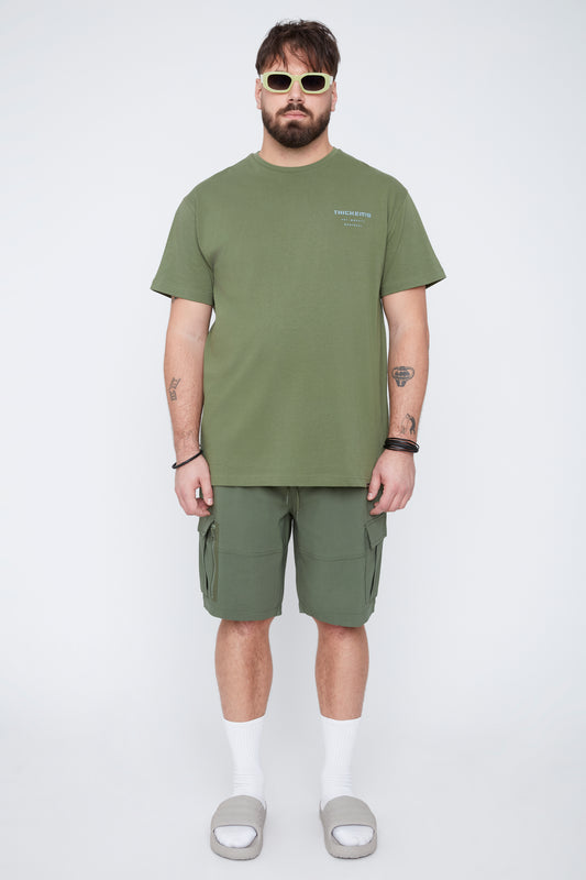Short cargo à enfiler avec poches zippées pour homme