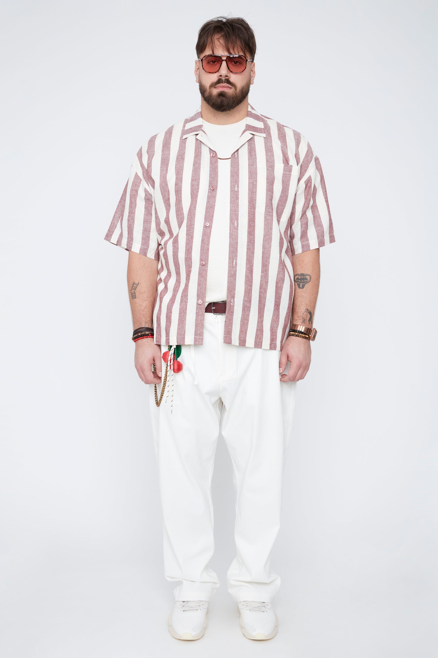 Chemise rayée pour homme, coupe carrée, avec poche poitrine