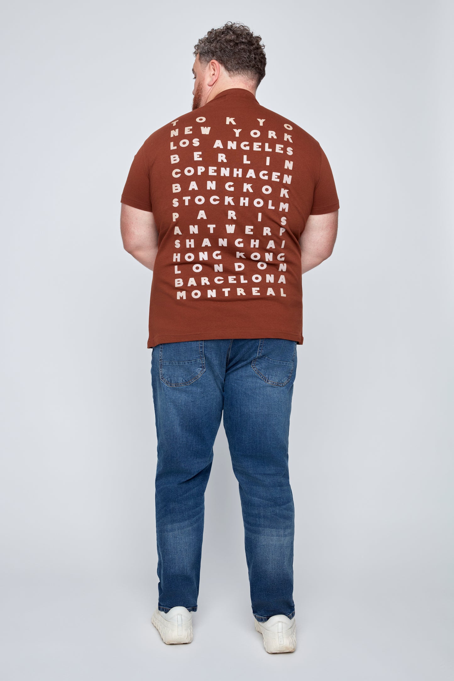Men’s Modern Fit 5-Pocket Denim