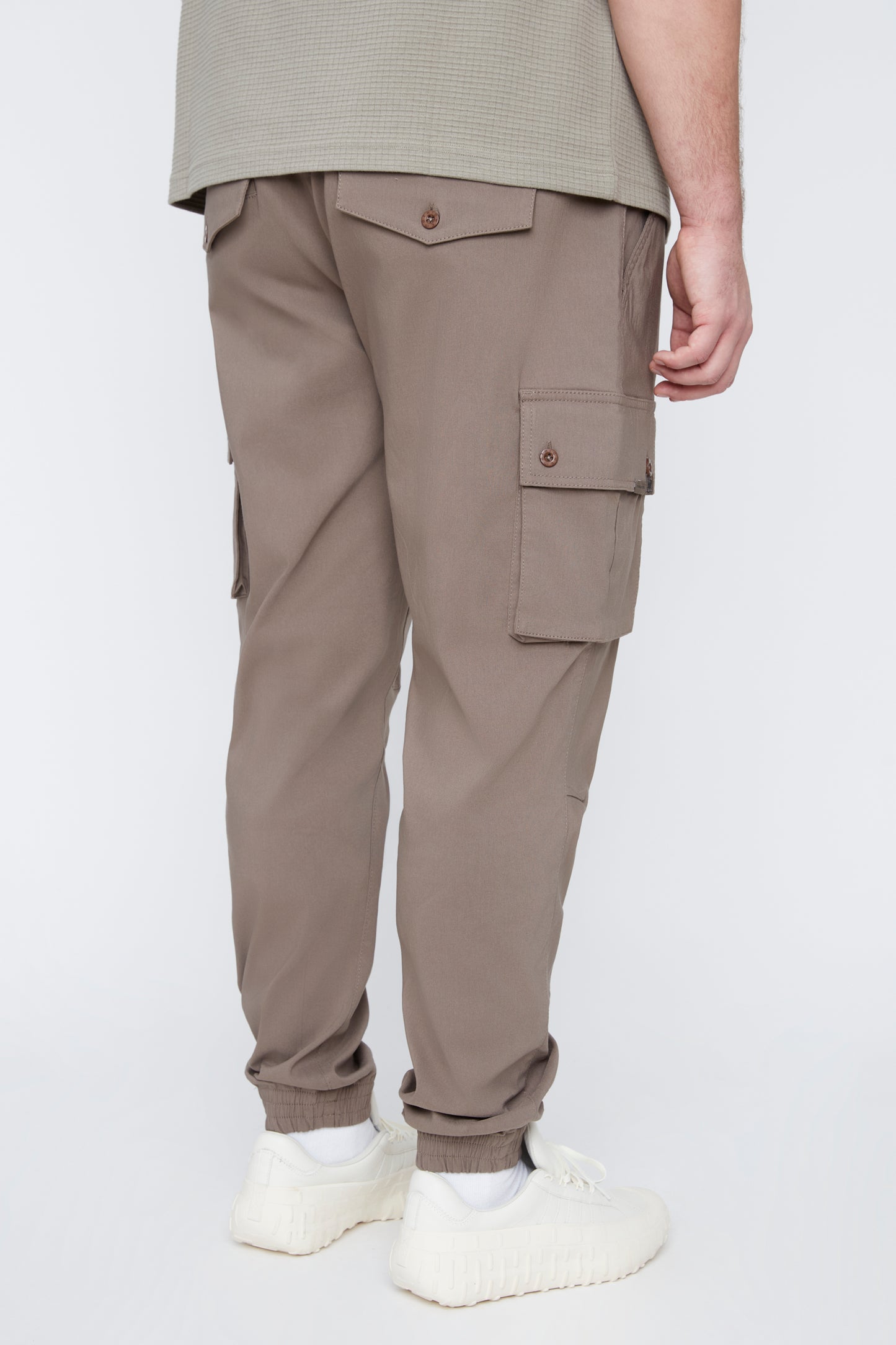 Men’s Pull-On Cargo Jogger