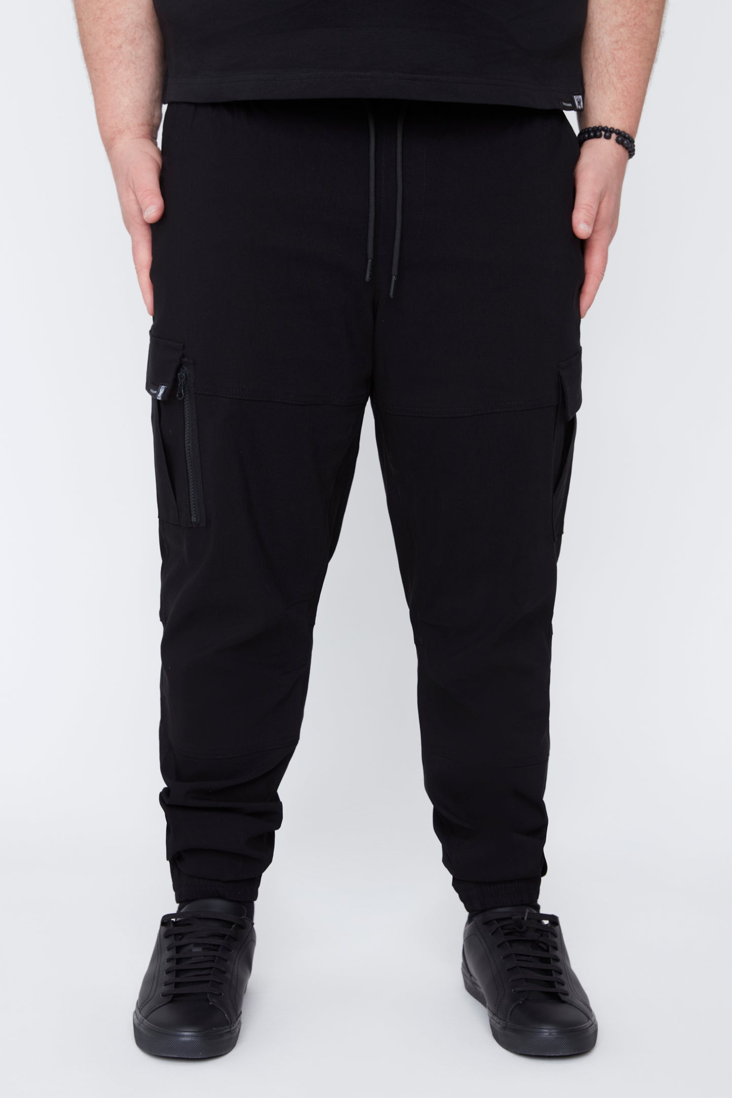Men’s Pull-On Cargo Jogger
