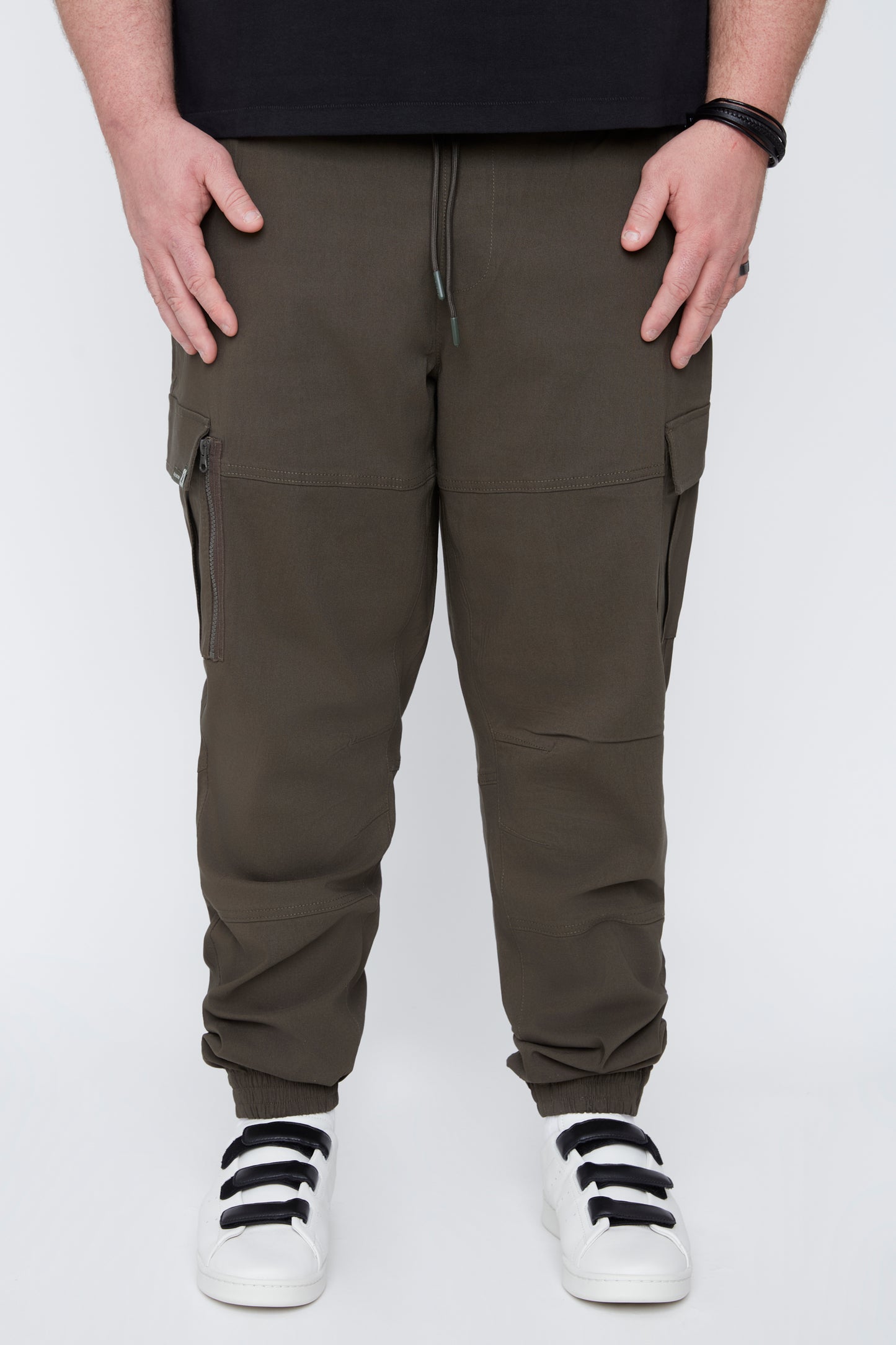 Men’s Pull-On Cargo Jogger