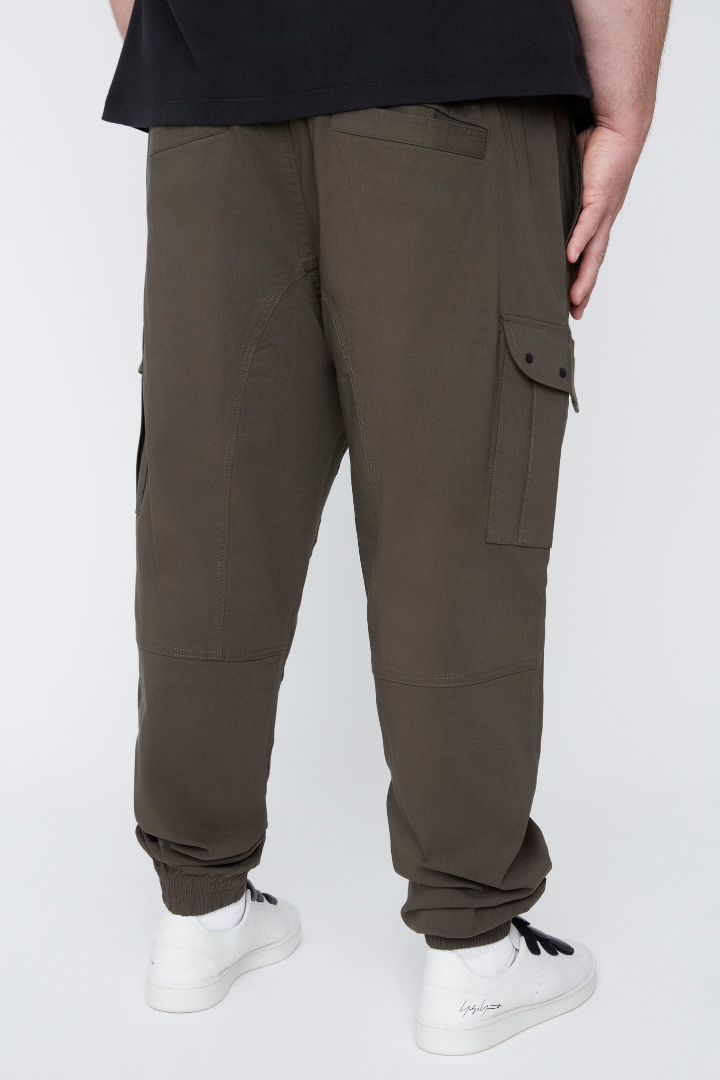 Men’s Pull-On Cargo Jogger