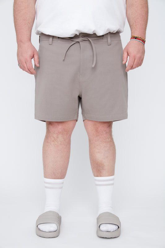 Short chino plissé pour homme