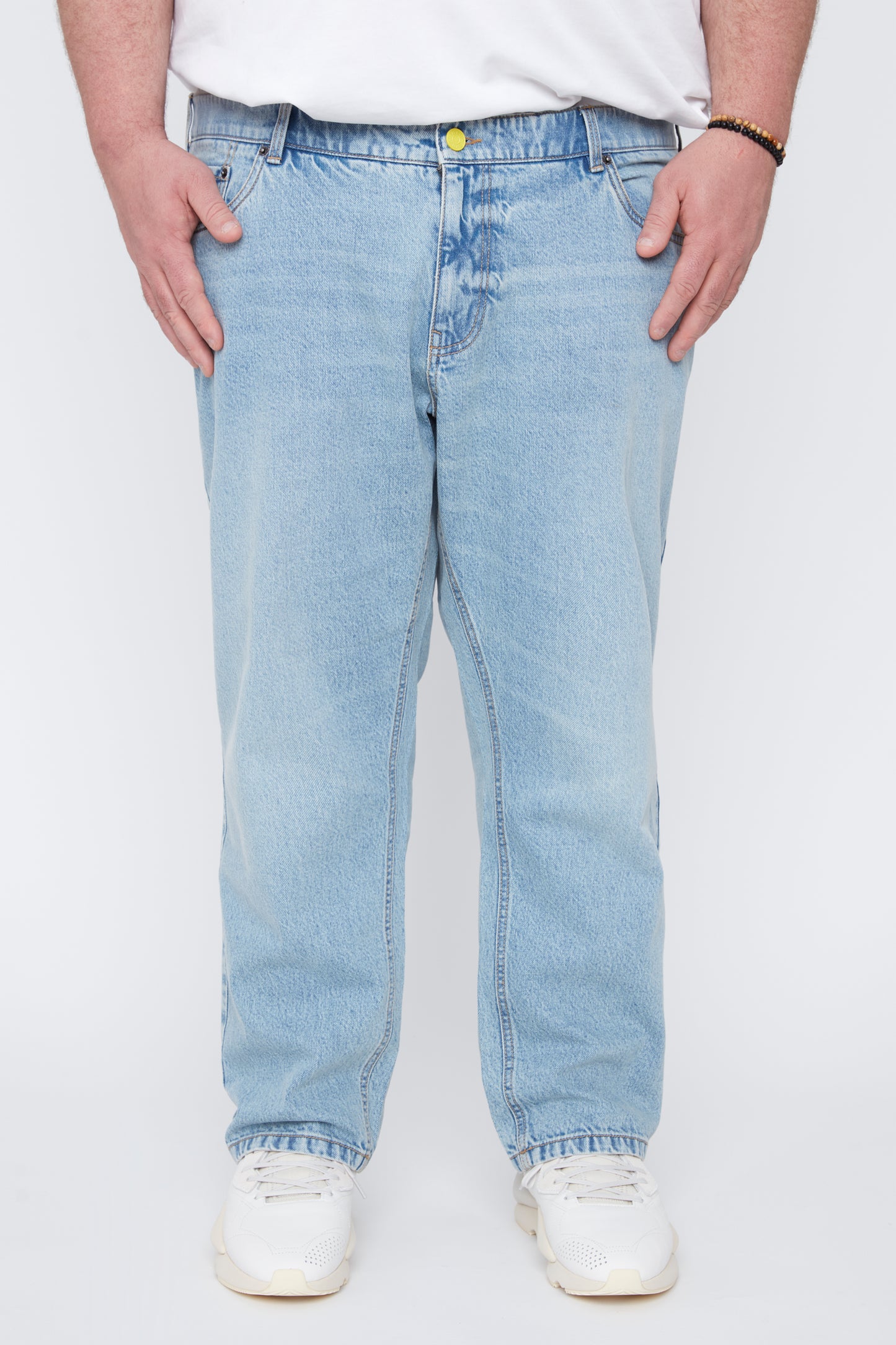 Men’s Modern Fit 5-Pocket Denim