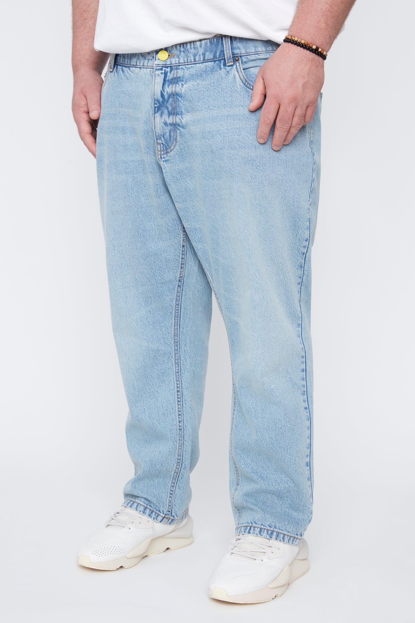 Men’s Modern Fit 5-Pocket Denim