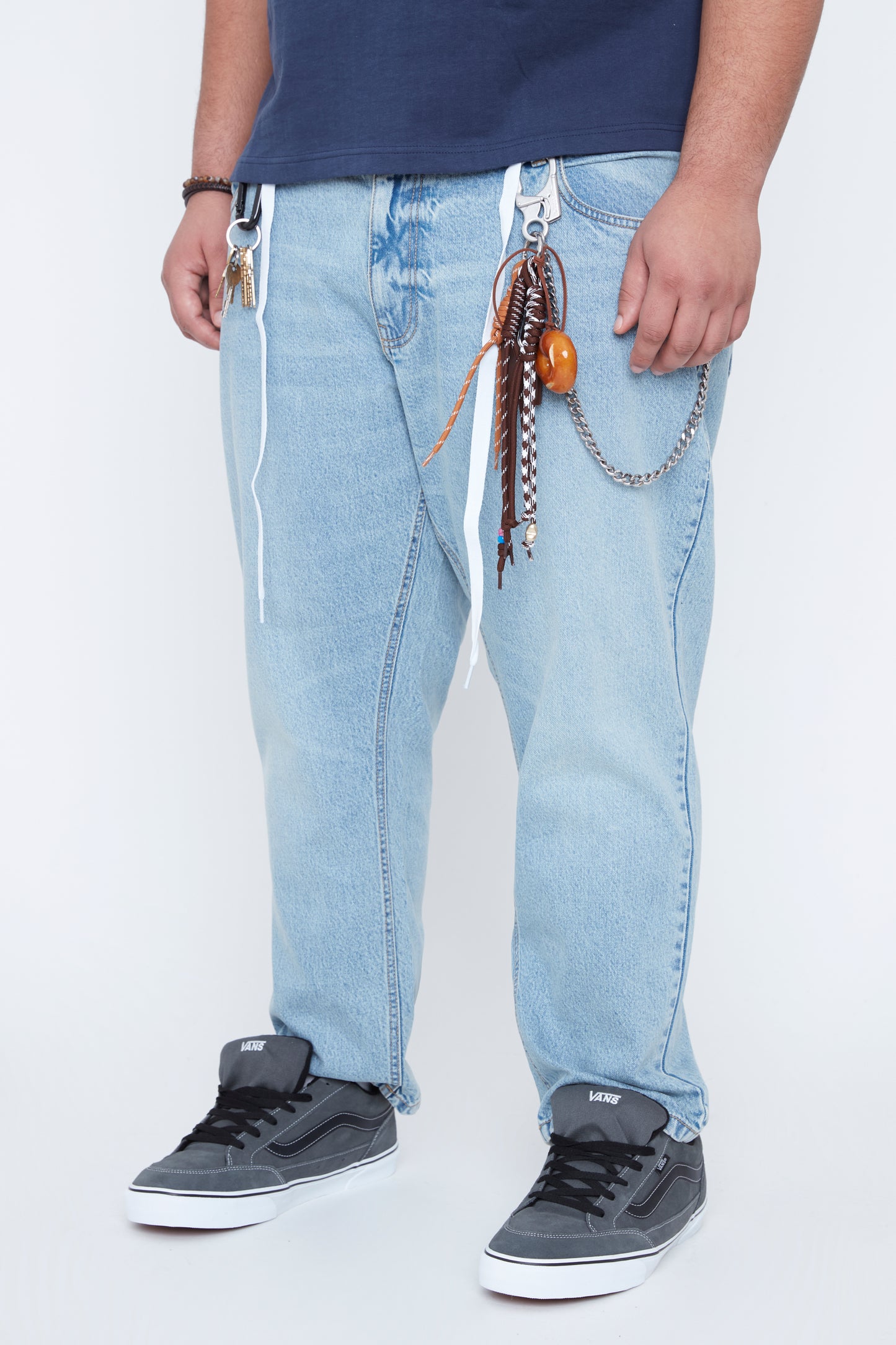 Men’s Modern Fit 5-Pocket Denim