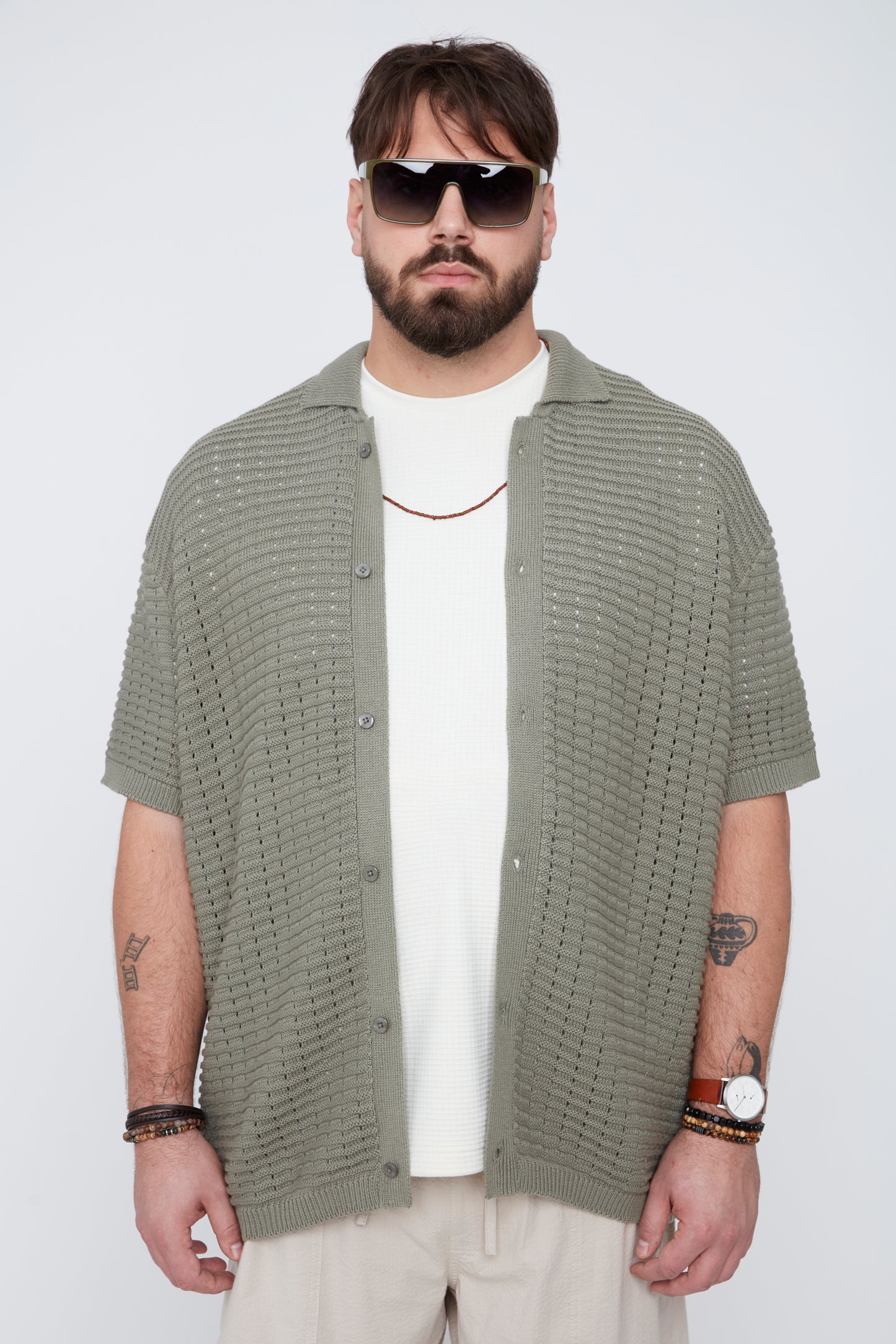 Men’s Button-Up Sweater Knit Shirt