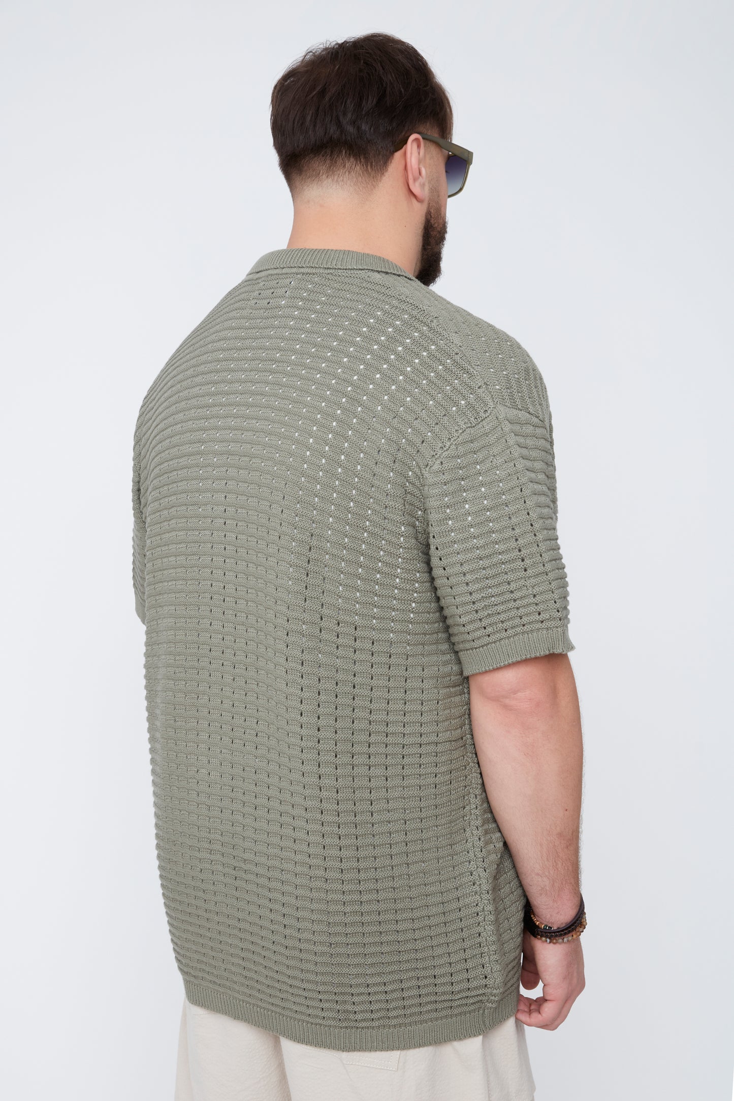 Men’s Button-Up Sweater Knit Shirt