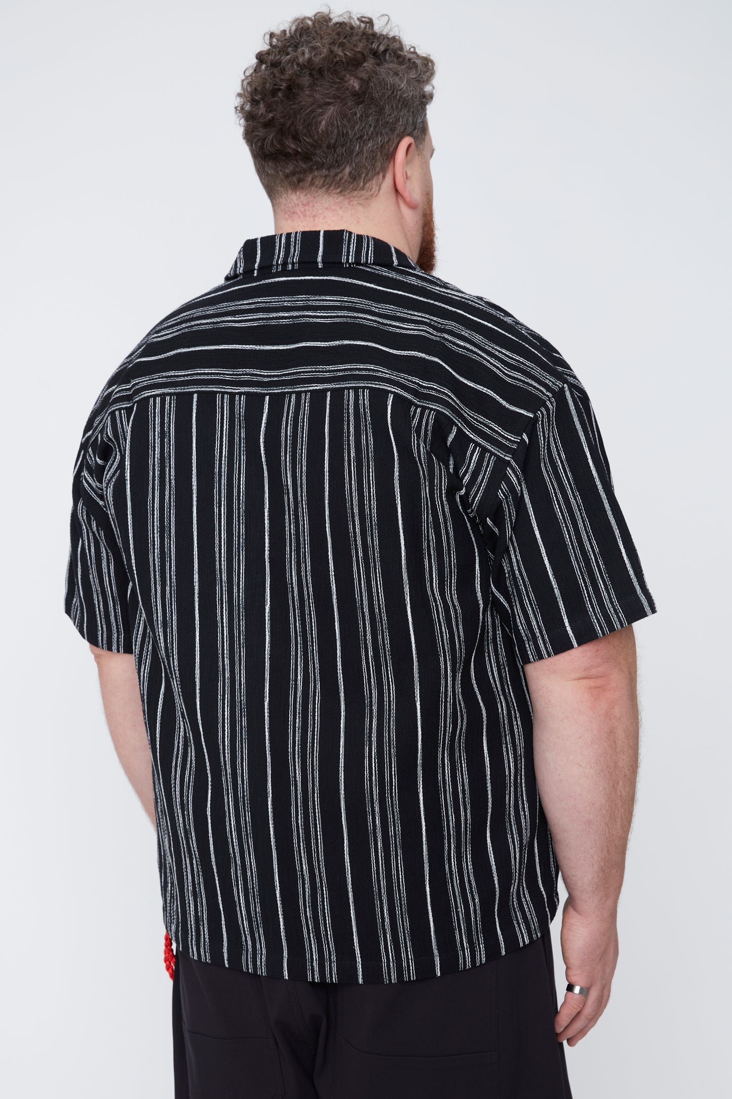 Men’s Stripe Boxy Fit Resort Collar Shirt