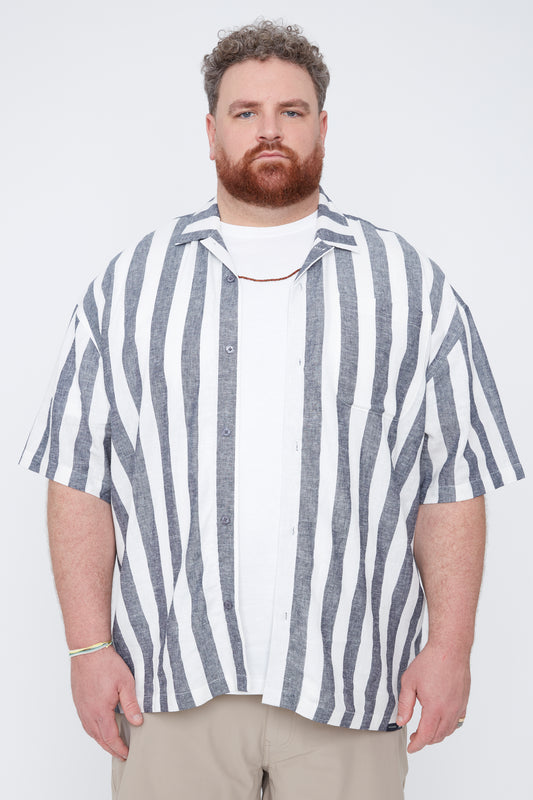 Men’s Striped Boxy Fit Shirt with Chest Pocket