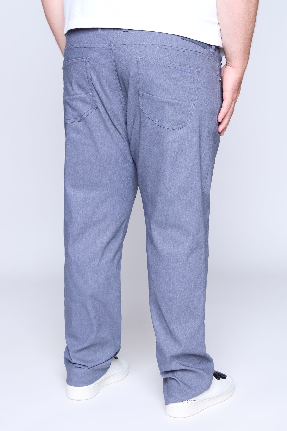 Textured 5-Pocket Pant
